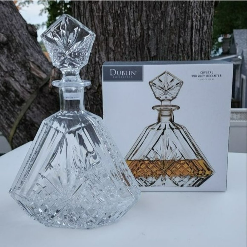 Dublin Collection Triangular‎ Crystal Wine Whiskey Liquor Decanter 610ml